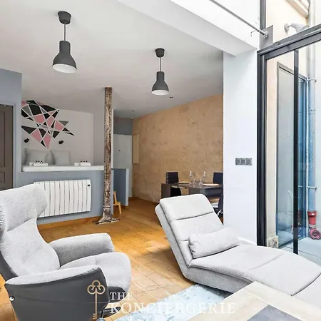 Design & Confortable Avec Terasse Paris