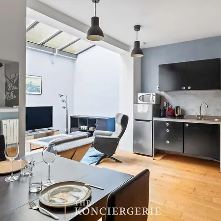 Lägenhet Design & Confortable Avec Terasse Paris